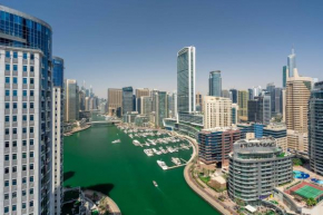 GuestReady - Golden hour in Dubai Marina